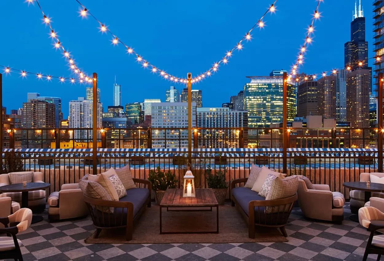 Top 5 Roof Decks in Chicago — Memorial Day 2016