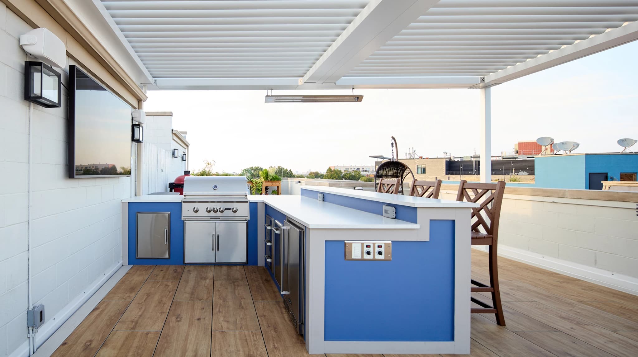 Outdoor Bar Counter - Gallery image 1