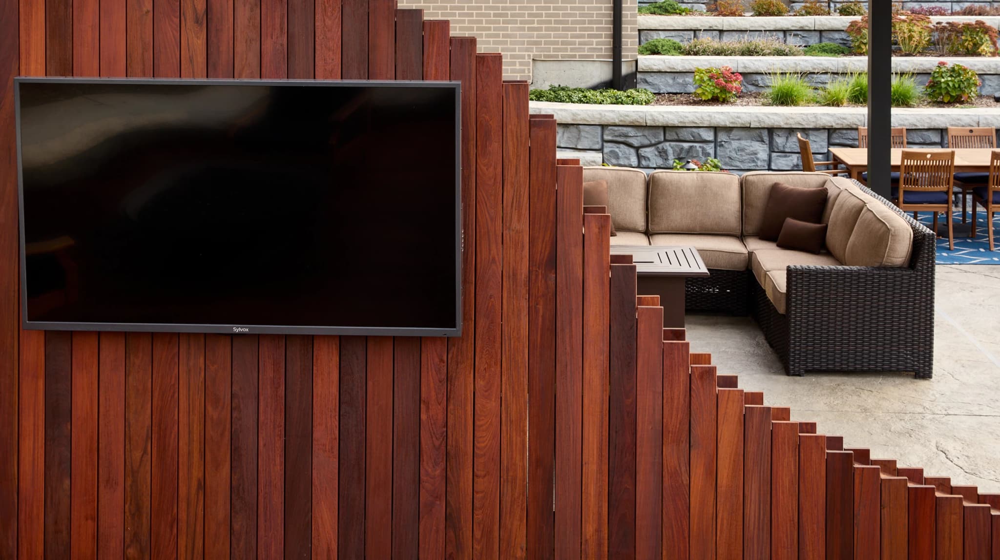 TV - Gallery image 1