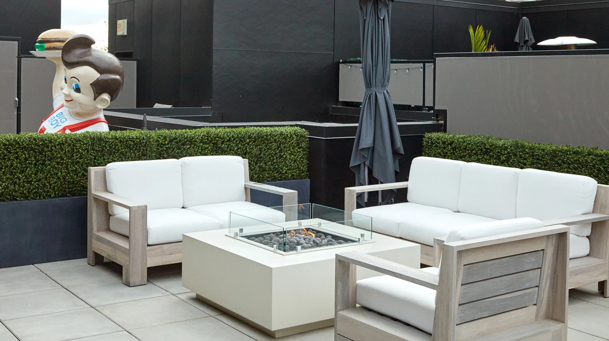 Outdoor Sofas and Sectionals - Gallery image 4