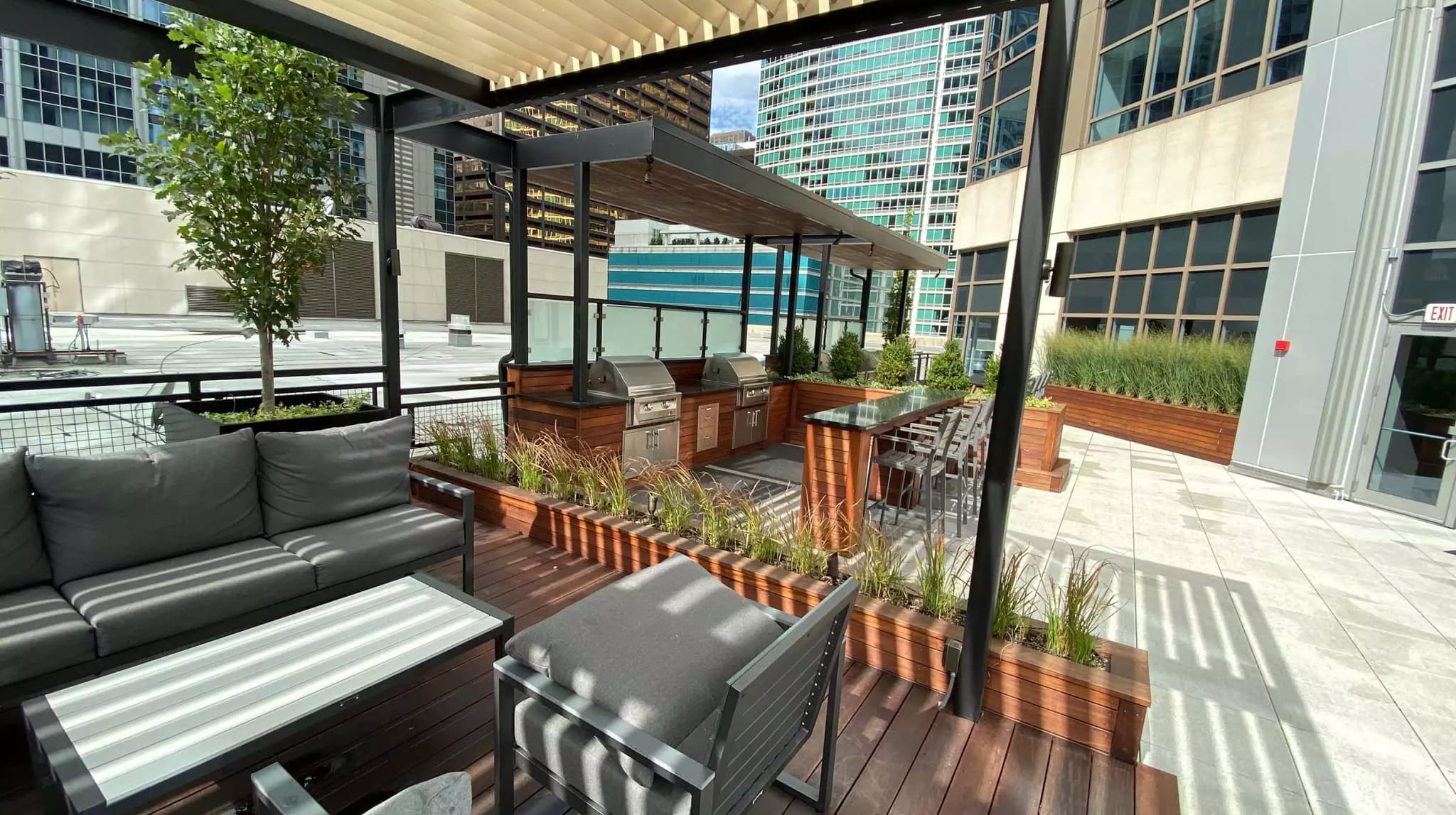 Glass Screening - Gallery image 2