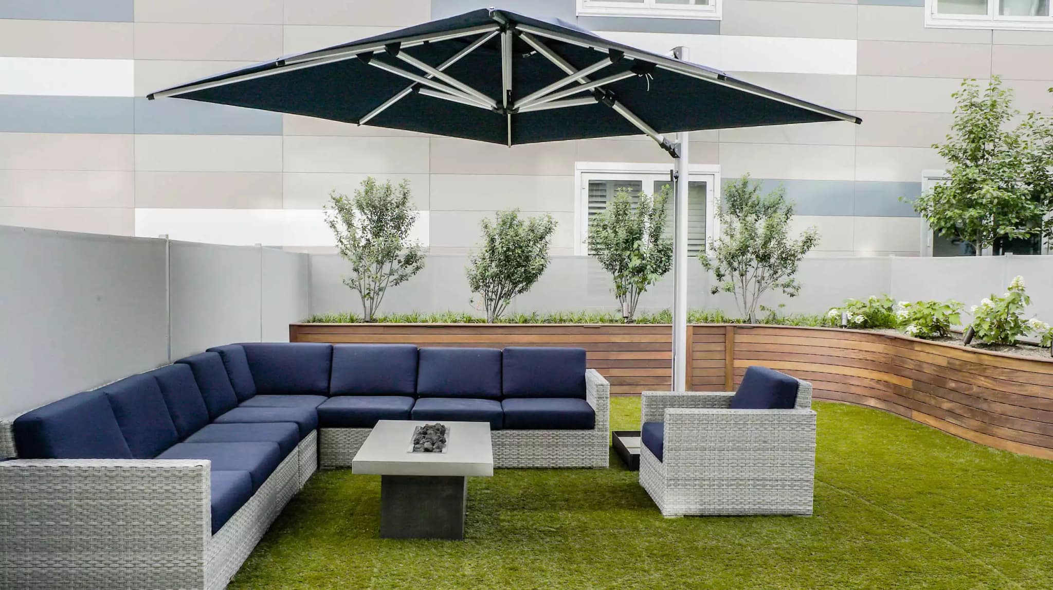 Outdoor Umbrella - Gallery image 1