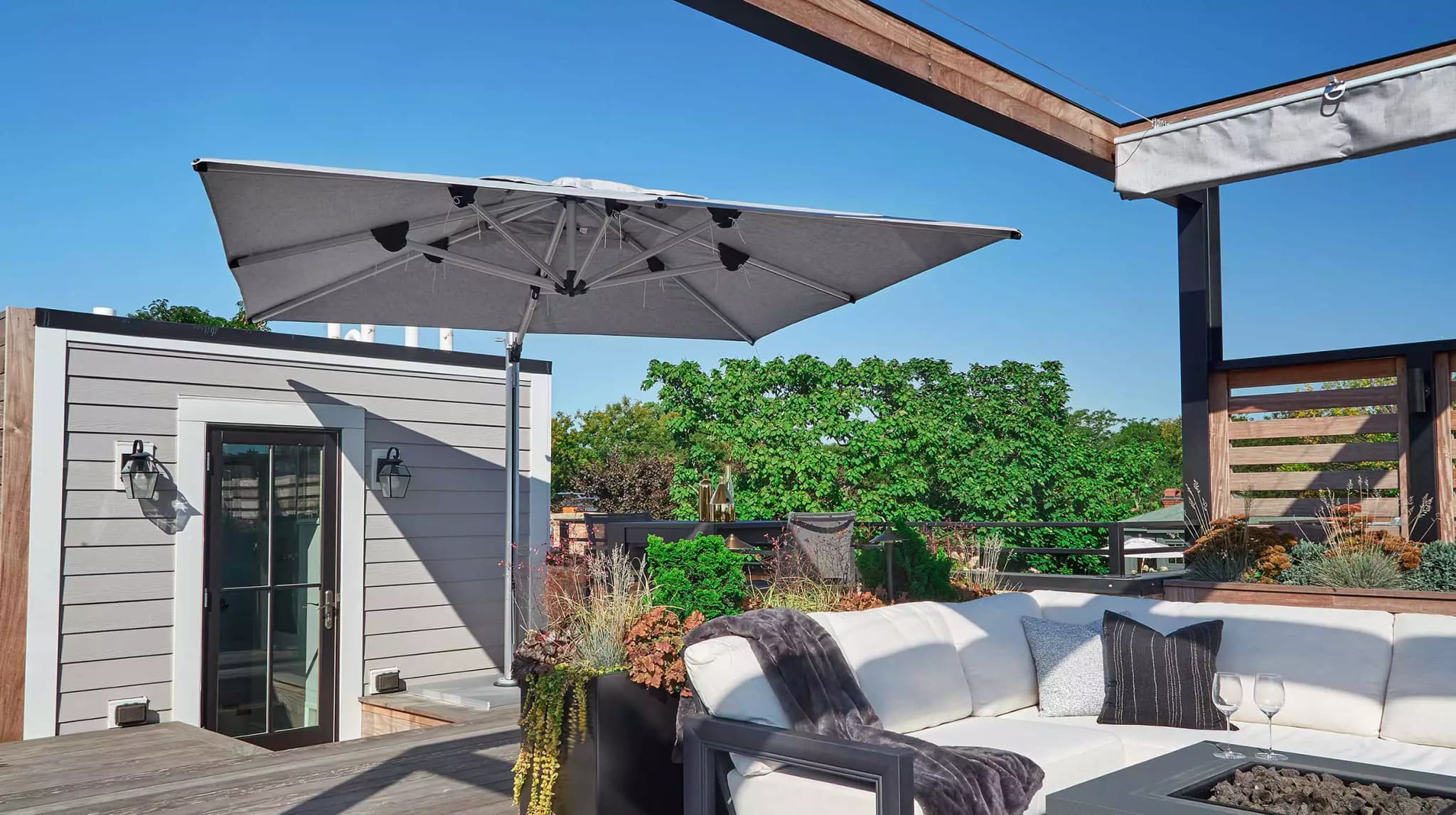 Outdoor Umbrella - Gallery image 3