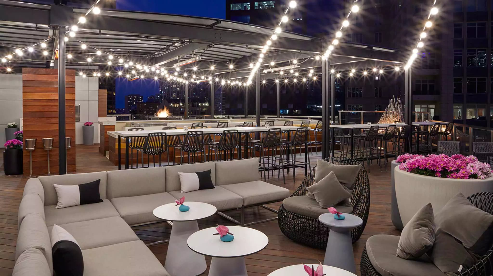Conrad Hotel Roof Deck - Gallery image 4