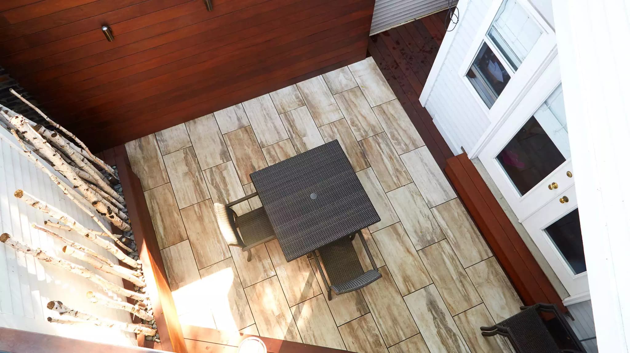 Curved Covering Near Clark - Gallery image 6