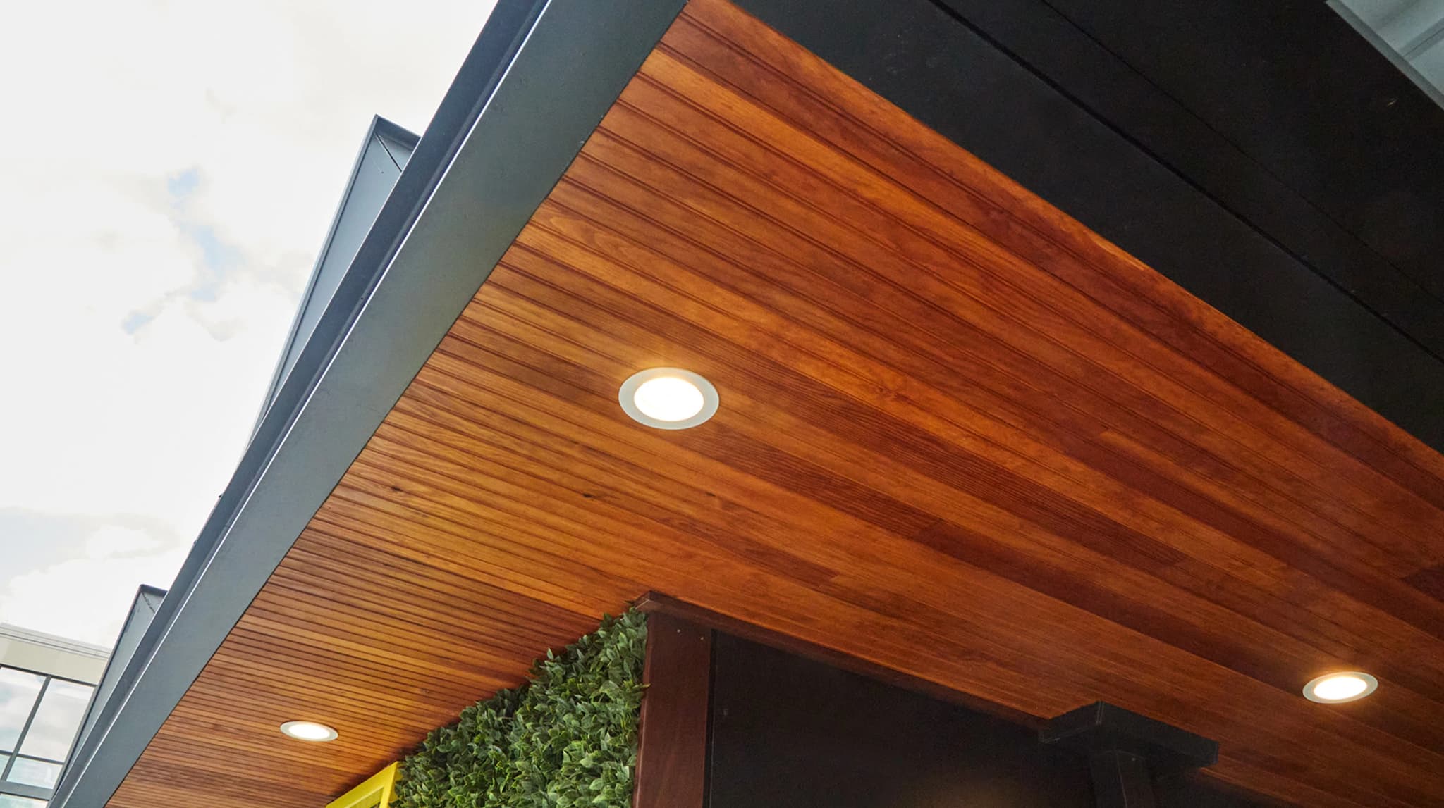 Graffiti Sports Roof Garden - Gallery image 18