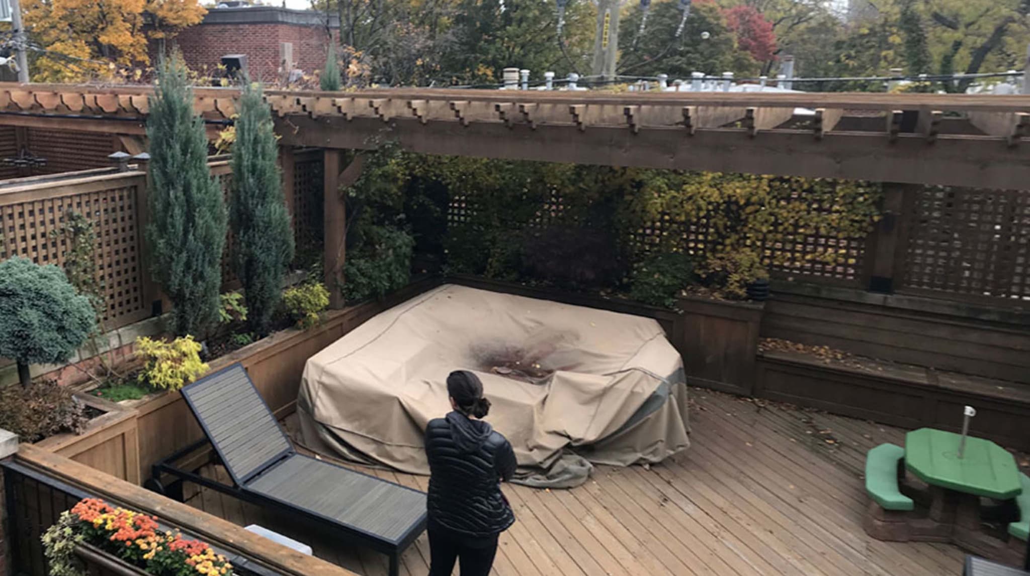 Lush & Leafy Lincoln Park Retreat - Before