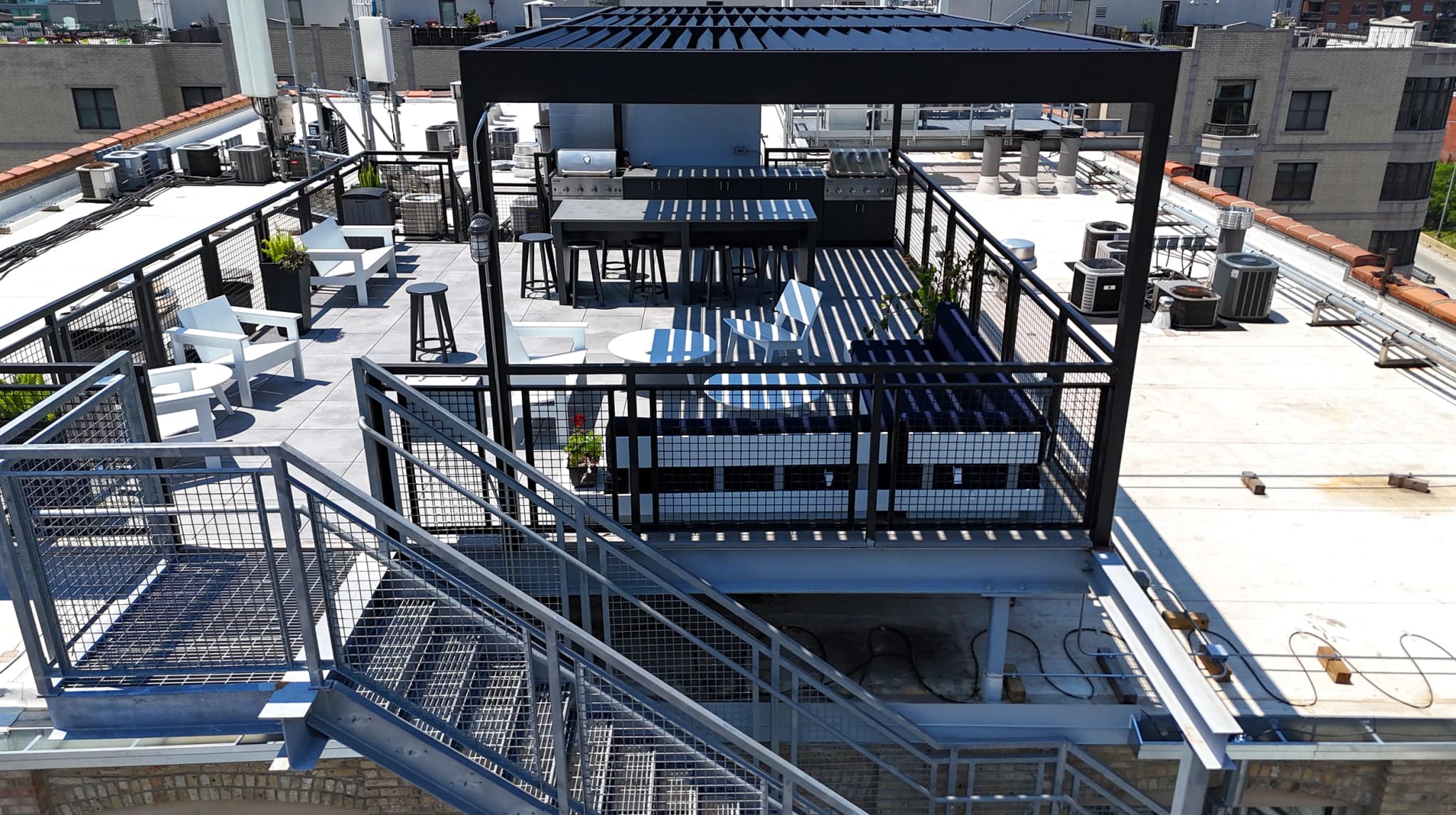 Steel & Shade Skyline - Gallery image 5