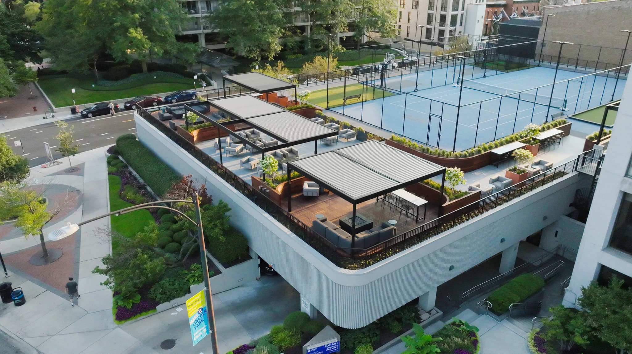 The Urban Play & Chill Deck