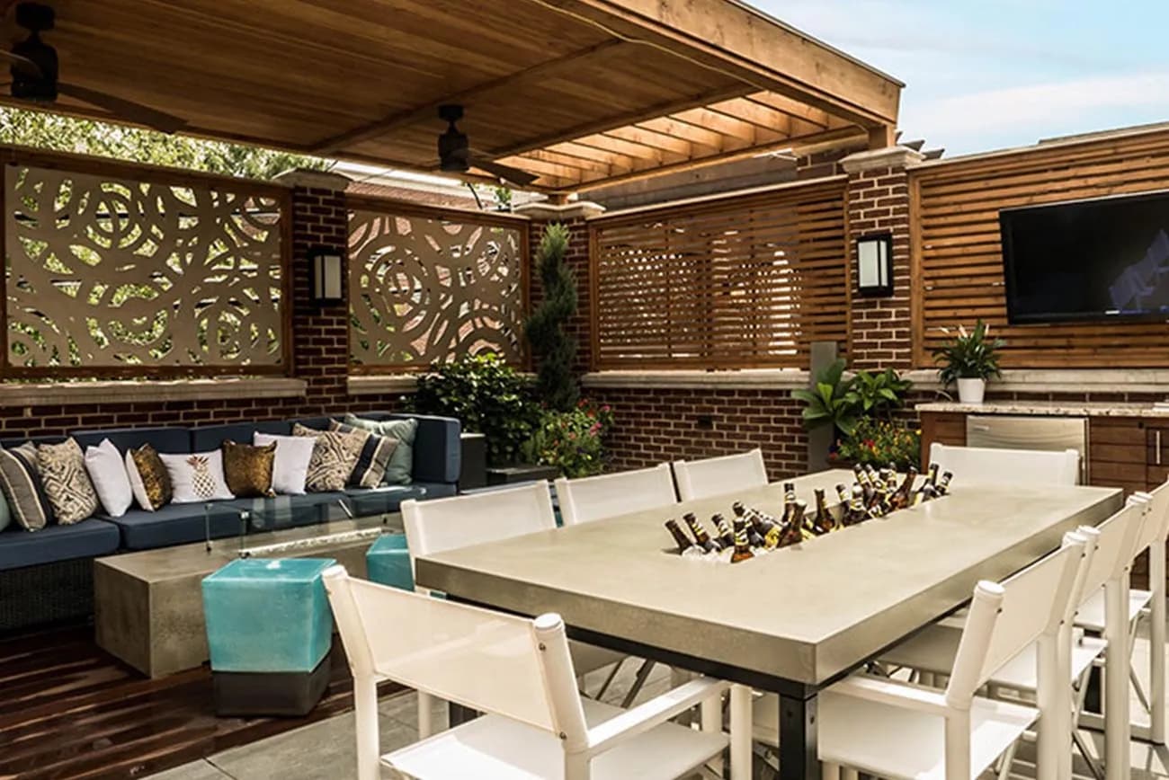 How Apartments in Chicago are Adapting to New 2020 Social Distancing Norms