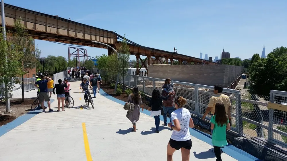 Bloomingdale Trail 606