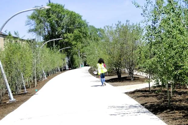 Bloomingdale Trail 606